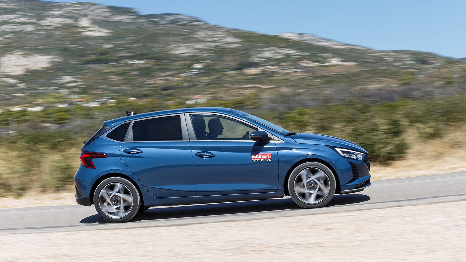 Δοκιμή Hyundai i20 MY2026 90 PS 6MT: Κερδίζει σε τιμή και πρακτικότητα